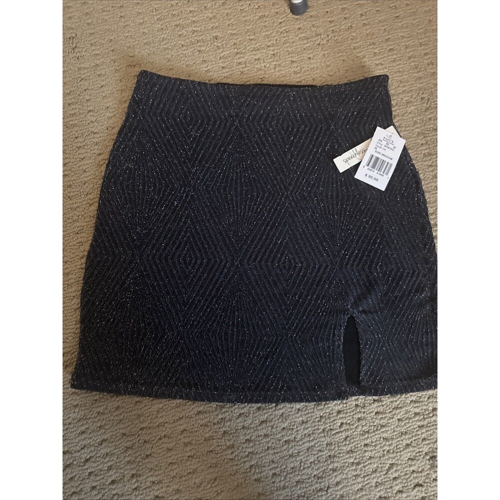 Gray sequin Holiday skirt Junior Size Medium NWT - Picture 2 of 6